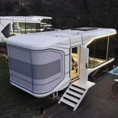 カスタマイズされた屋外ガラス 現代のデザインスタイルでカップルのための明るいコテージ