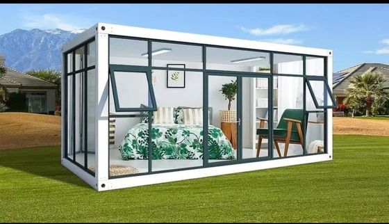 効率的に組み立てられたコンテナハウスで建設プロセスを合理化