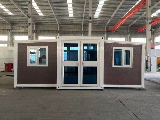現代のデザイン 20ft 40ft ダブルウィング 折りたたむキャビン 屋外とカスタマイズ